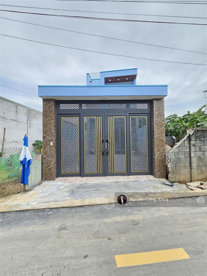 Bán nhà 1t1l, 5x21m, sân ô tô, phòng ngủ dưới, gần bigc go 600m, p. đông hòa, tp. dĩ an