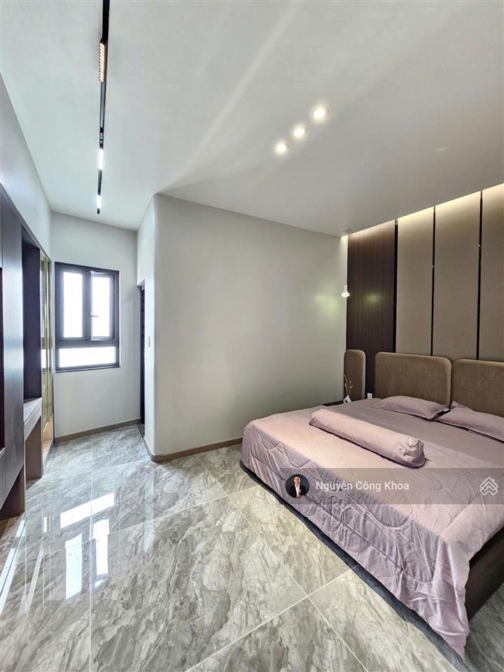 Bán nhà 1t 3l hoàn công, mt kinh doanh, sân ôtô, 4 phòng ngủ, gần bigc go, p. dĩ an, tp. dĩ an
