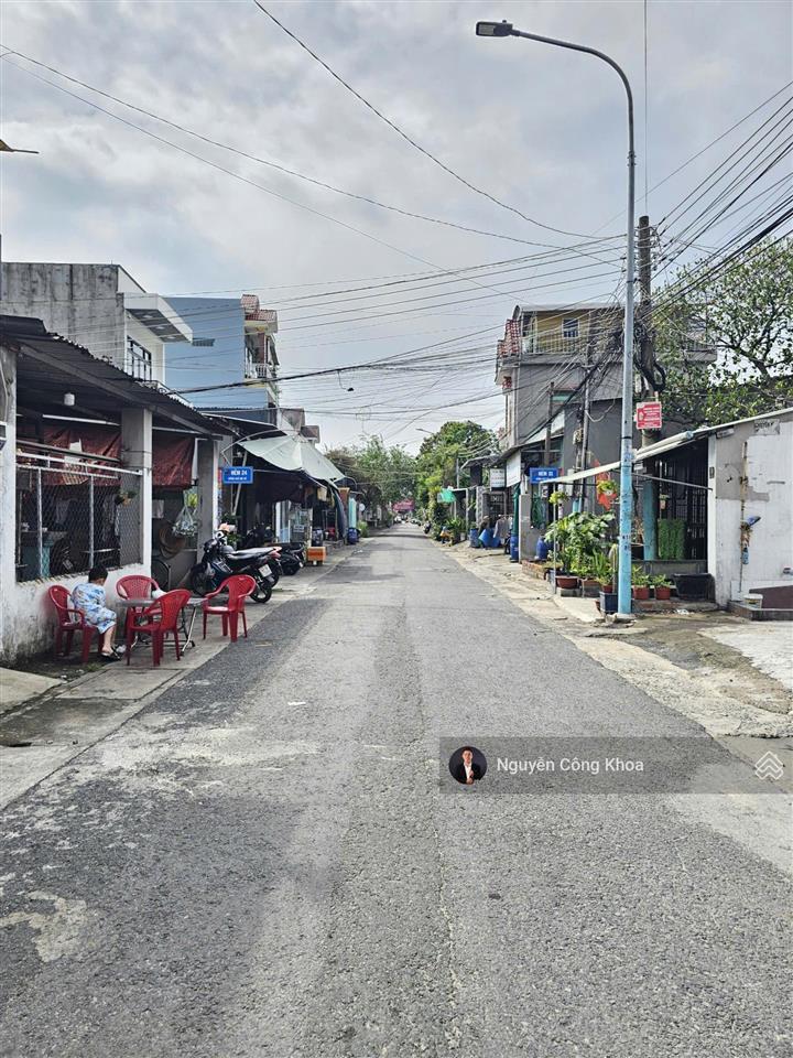 Bán nhà 1t 3l hoàn công, mt kinh doanh, sân ôtô, 4 phòng ngủ, gần bigc go, p. dĩ an, tp. dĩ an