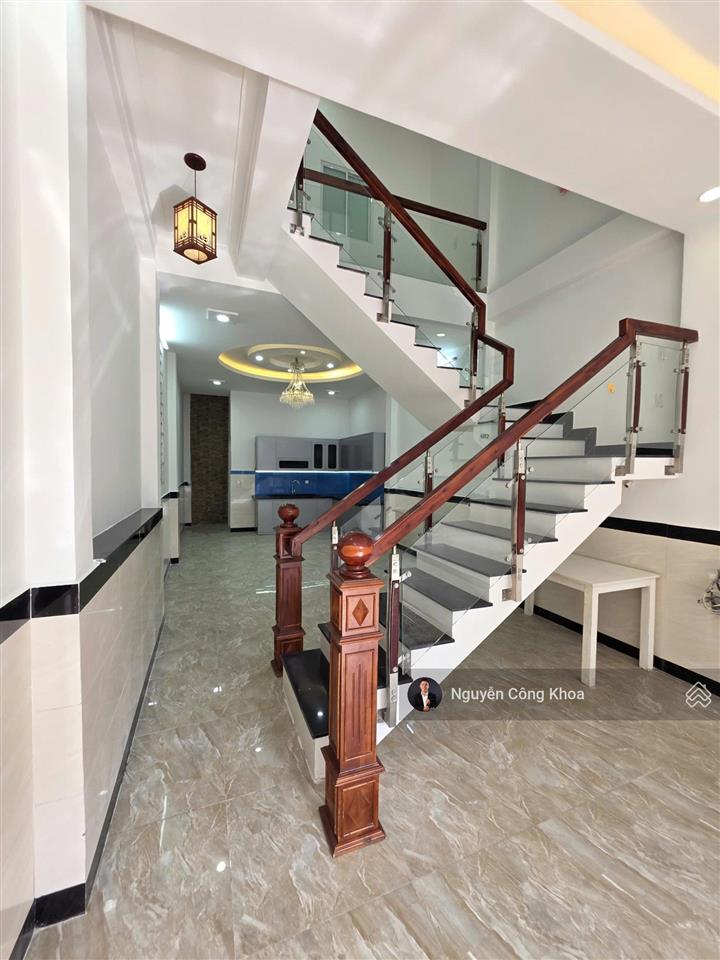Bán nhà 89,7m2, sân rộng, 2 phòng ngủ, gần go, p. đông hòa, tp. dĩ an