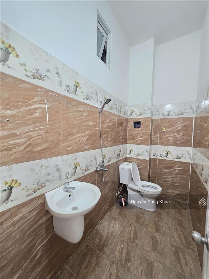 Bán nhà 89,7m2, sân rộng, 2 phòng ngủ, gần go, p. đông hòa, tp. dĩ an