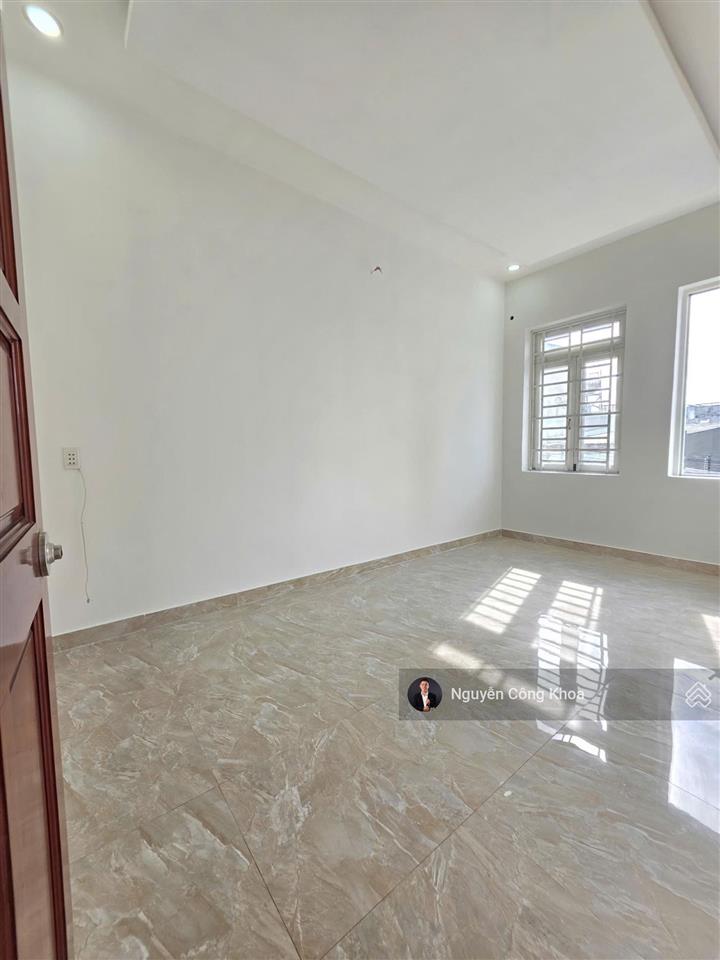 Bán nhà 89,7m2, sân rộng, 2 phòng ngủ, gần go, p. đông hòa, tp. dĩ an