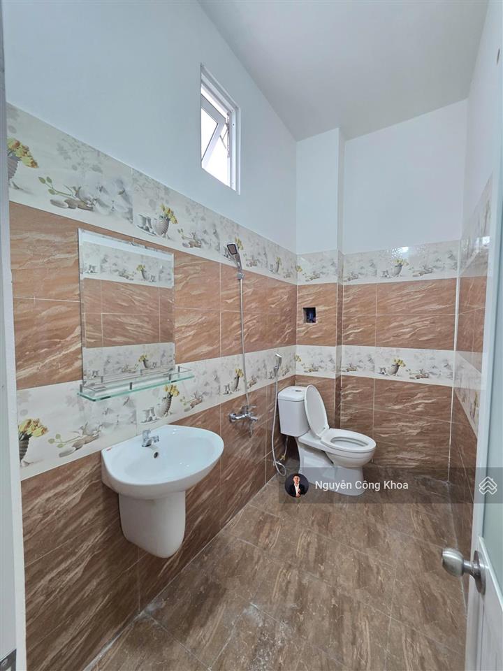 Bán nhà 89,7m2, sân rộng, 2 phòng ngủ, gần go, p. đông hòa, tp. dĩ an