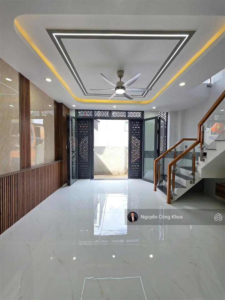Bán nhà 1t1l xây mới, 2,48 tỷ, 2 phòng ngủ, gần chợ và kcn sóng thần, p. dĩ an, tp. dĩ an