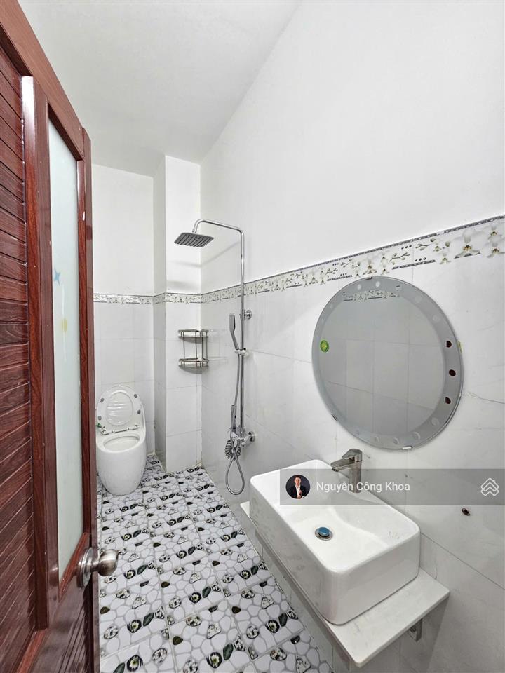 Bán nhà 1t 1l ngang 5m, full nội thất, gần chợ phú phong 300m, p. bình chuẩn, tp. thuận an