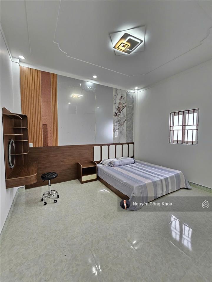 Bán nhà 1t 1l ngang 5m, full nội thất, gần chợ phú phong 300m, p. bình chuẩn, tp. thuận an