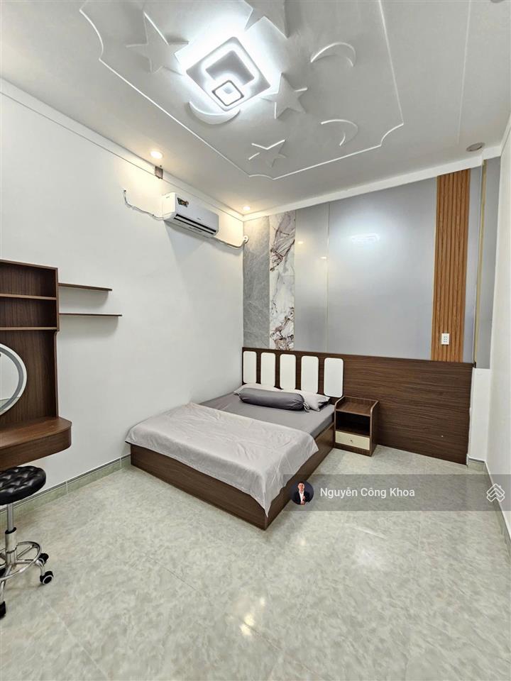 Bán nhà 1t 1l ngang 5m, full nội thất, gần chợ phú phong 300m, p. bình chuẩn, tp. thuận an