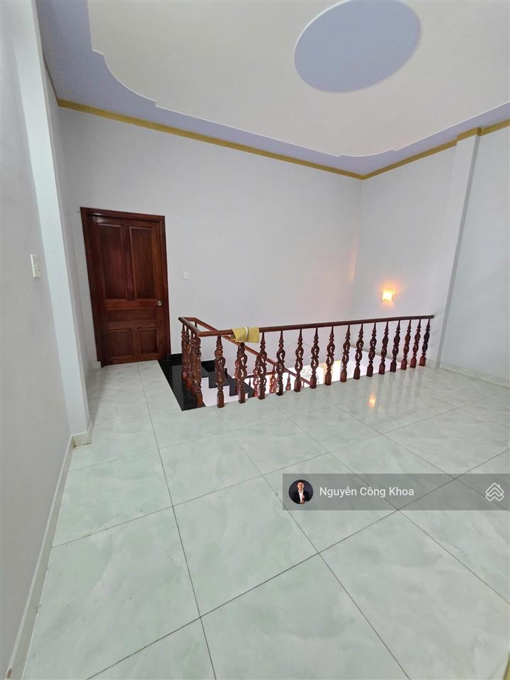Bán nhà 1t1l rẻ, 5x19,1m, sân ôtô, 3 phòng ngủ, gần ngã tư miếu ông cù, p. bình chuẩn, thuận an