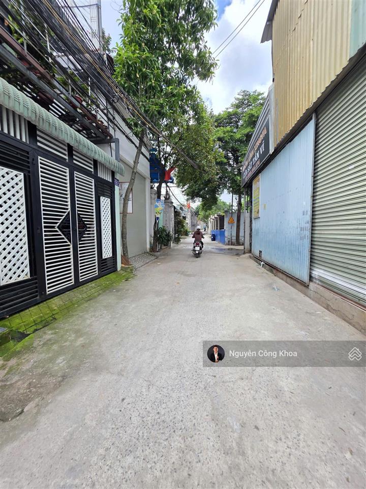 Bán nhà 1t1l rẻ, 5x19,1m, sân ôtô, 3 phòng ngủ, gần ngã tư miếu ông cù, p. bình chuẩn, thuận an