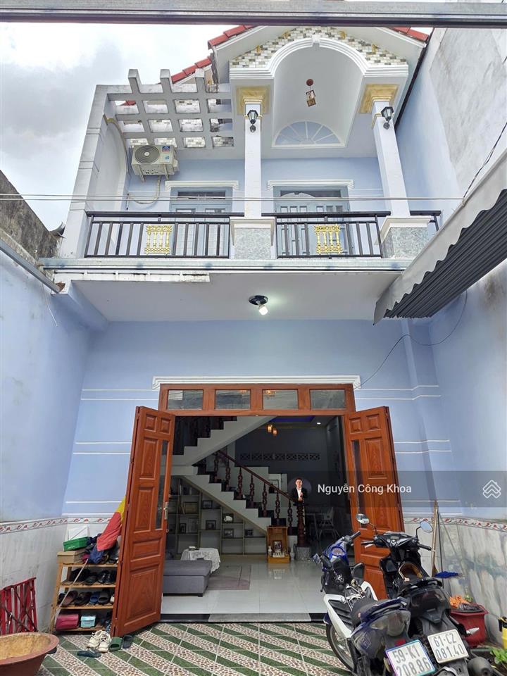 Bán nhà 1t1l rẻ, 5x19,1m, sân ôtô, 3 phòng ngủ, gần ngã tư miếu ông cù, p. bình chuẩn, thuận an