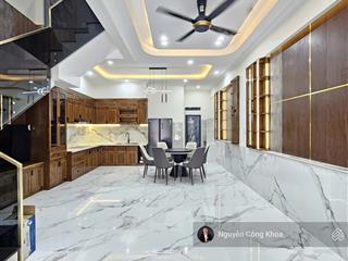 Bán nhà 1t2l hoàn công, ngang 5,5m, 4 phòng ngủ, gara ô tô, gần go, p. đông hòa, tp. dĩ an