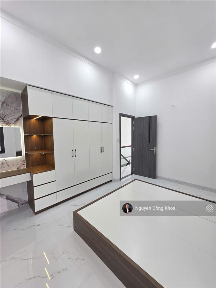Bán nhà 1t1l, 2 mặt tiền, hoàn công, 3 phòng ngủ, gần vòng xoay cầu hang, p. bửu hòa, tp. biên hòa
