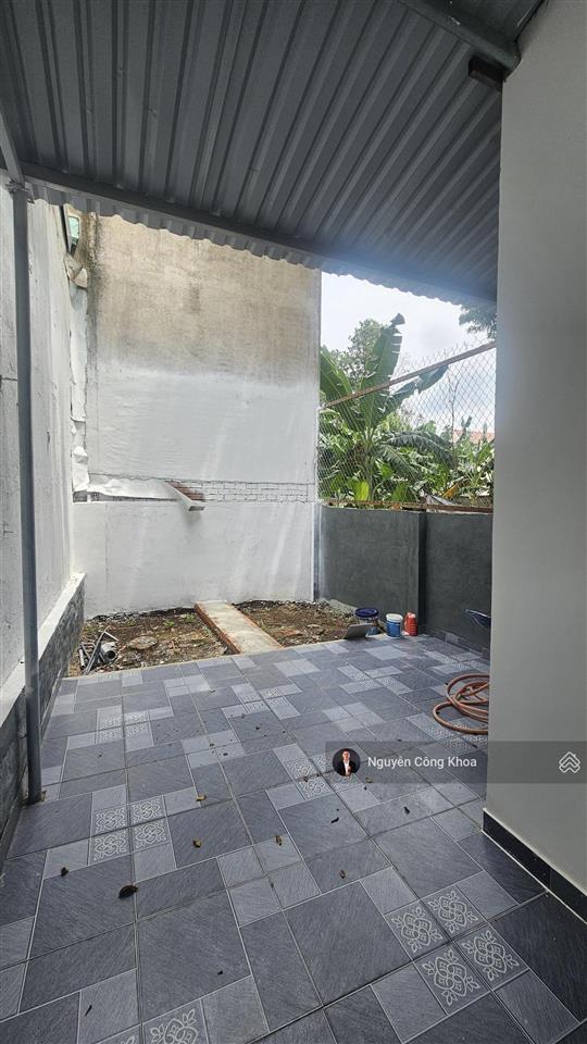 Bán nhà cấp 4 gác đúc rẻ, 2 phòng ngủ, đường 5m, gần chợ đông đô, p. bình chuẩn, tp. thuận an