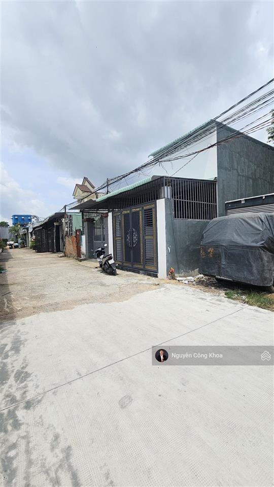 Bán nhà cấp 4 gác đúc rẻ, 2 phòng ngủ, đường 5m, gần chợ đông đô, p. bình chuẩn, tp. thuận an