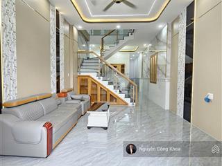 Bán nhà 1t1l hoàn công, sân ô tô, 3 phòng ngủ, gần ngã tư bình trị 2km, p. tân hạnh, tp. biên hòa