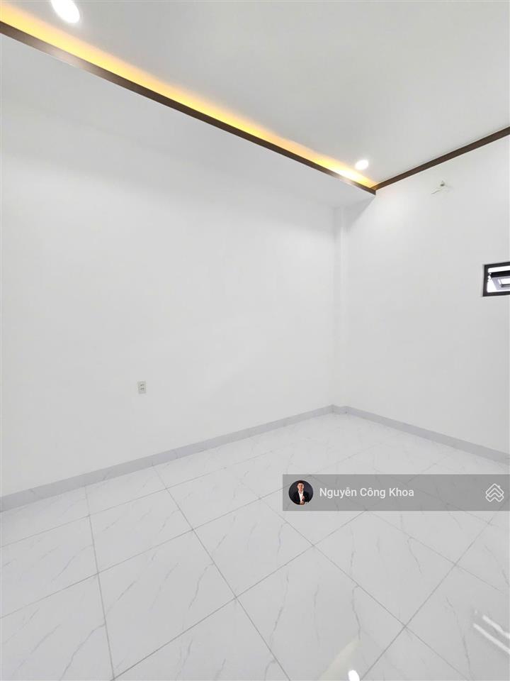 Bán nhà 1t1l hoàn công, sân ô tô, 3 phòng ngủ, gần ngã tư bình trị 2km, p. tân hạnh, tp. biên hòa