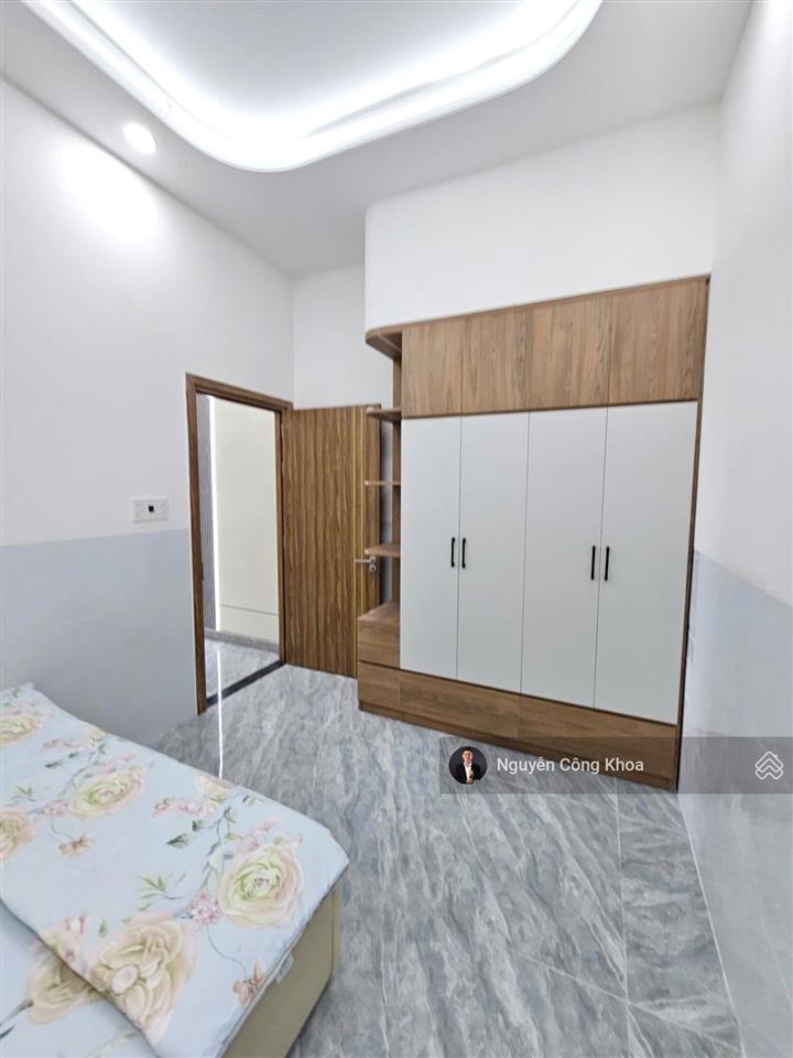 Bán nhà hoàn công, 4 phòng ngủ, full nội thất, gần chợ đầu mối thủ đức 5km, p.bình hòa, tp.thuận an