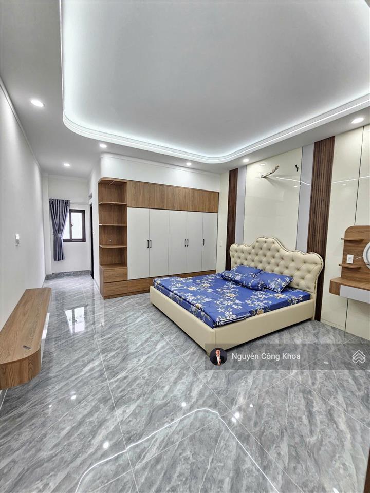 Bán nhà hoàn công, 4 phòng ngủ, full nội thất, gần chợ đầu mối thủ đức 5km, p.bình hòa, tp.thuận an