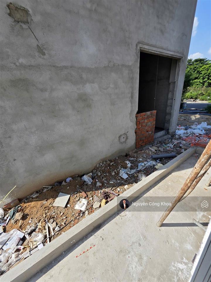Bán nhà 1t2l full nội thất, 4 phòng ngủ, kdc gần vòng xoay kim hằng, p. tân hiệp, tp. tân uyên