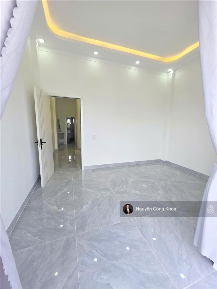 Bán nhà 1t2l full nội thất, 4 phòng ngủ, kdc gần vòng xoay kim hằng, p. tân hiệp, tp. tân uyên