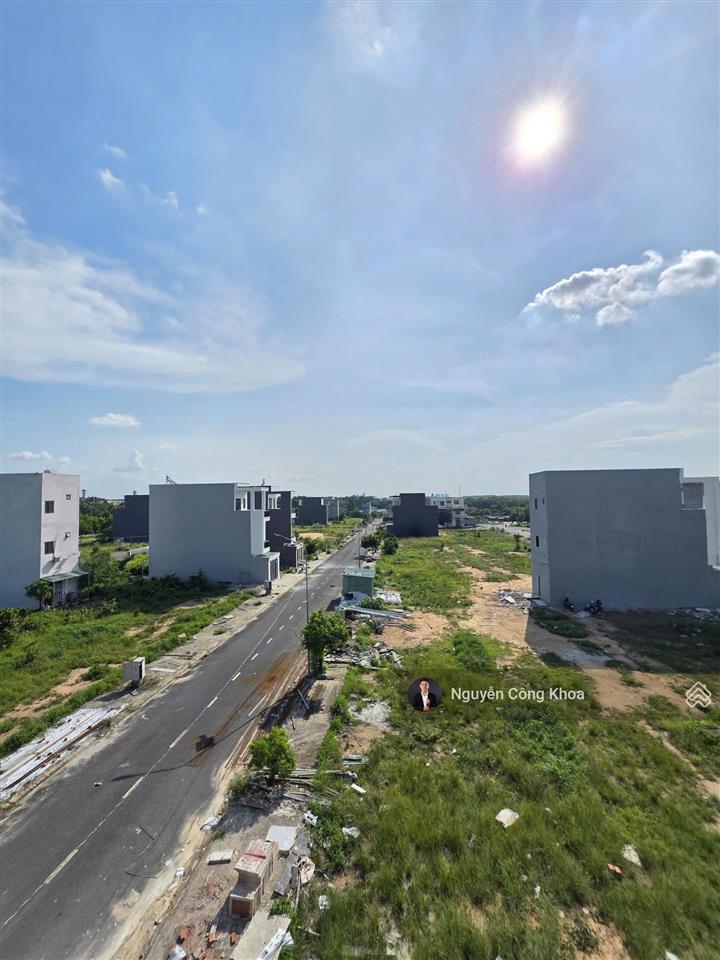 Bán nhà 1t2l full nội thất, 4 phòng ngủ, kdc gần vòng xoay kim hằng, p. tân hiệp, tp. tân uyên