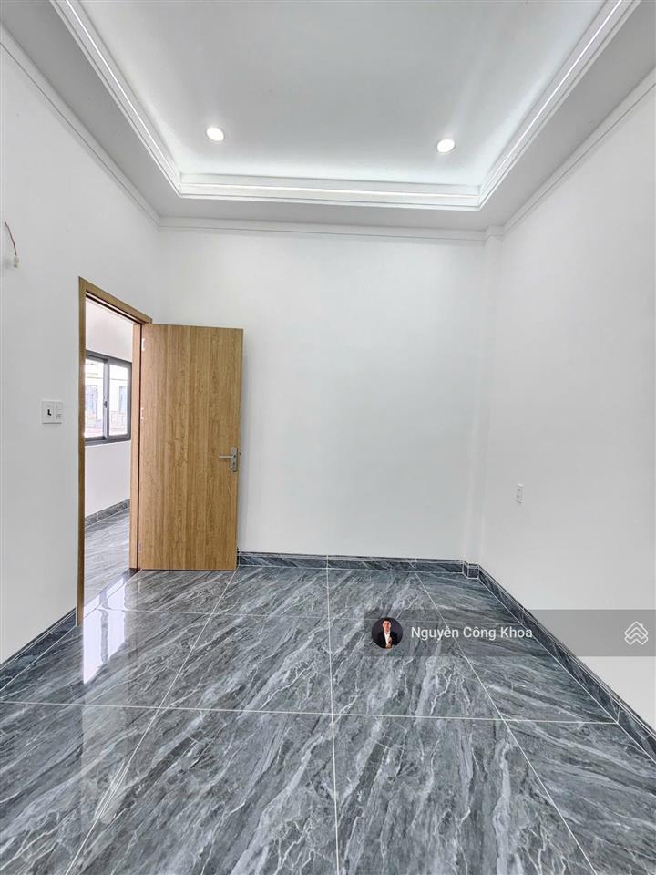 Bán nhà 1t1l 3 phòng ngủ, full nội thất, gần giáo xứ bà trà 1km, p. bình chuẩn, tp. thuận an