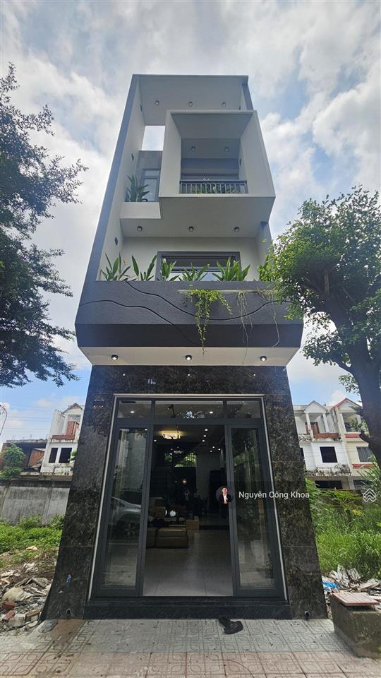 Bán nhà 1t2l mẫu đẹp, hoàn công, 3 phòng ngủ, kdc gần chợ phú phong, p. bình chuẩn, tp. thuận an