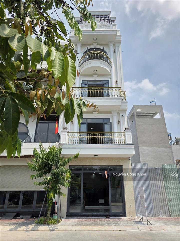 Bán nhà đúc 4 tấm, hoàn công, 5 phòng ngủ, full nội thất, gần bigc go, p. đông hòa, dĩ an