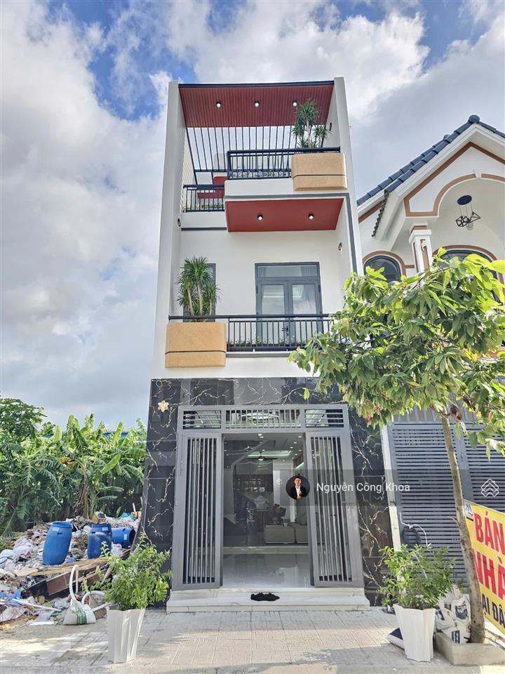 Bán nhà 1t1l 1 tum hoàn công, 4 phòng ngủ, 78.2m2, gần chợ phú phong, p. bình chuẩn, tp. thuận an