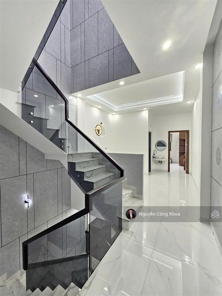Bán nhà 1t1l 1 tum hoàn công, 4 phòng ngủ, 78.2m2, gần chợ phú phong, p. bình chuẩn, tp. thuận an