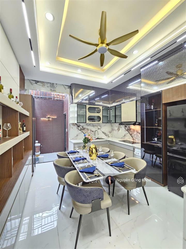 Bán nhà 1t2l hoàn công, sân ô tô, 4 phòng ngủ, gần chợ phú phong 300m, p. bình chuẩn, tp. thuận an