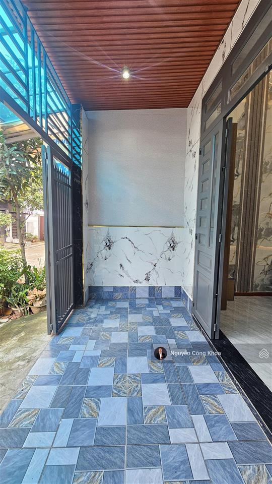 Bán nhà cấp 4 gác đúc, sân sau rộng, full nội thất, gần kdl hố lang, p. tân bình, tp. dĩ an