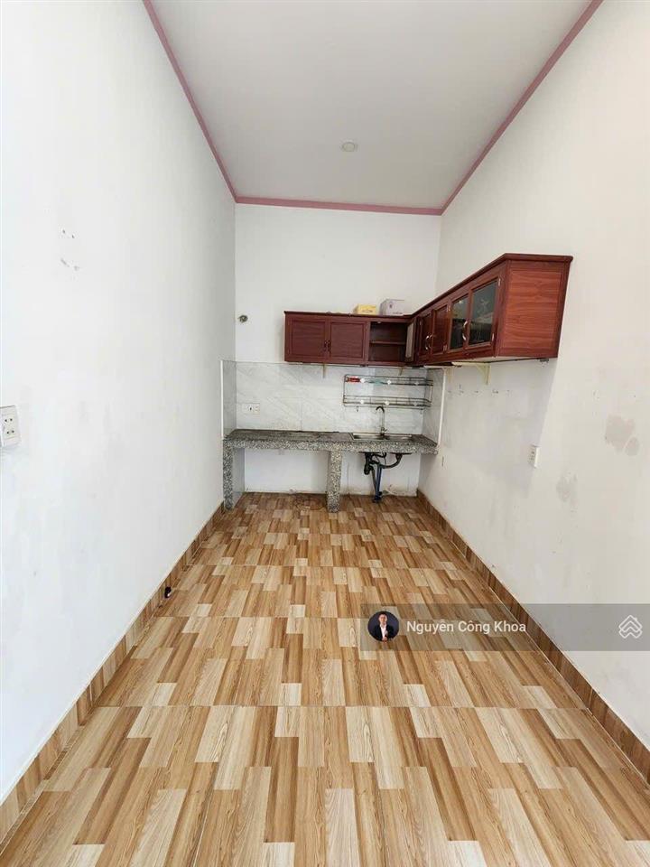 Bán nhà 1t1l rẻ, 2 phòng ngủ, kdc gần chợ lâm phát 200m, phường thuận giao, thành phố thuận an