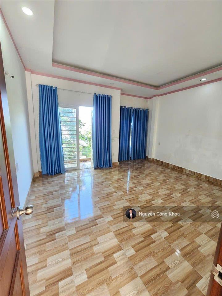 Bán nhà 1t1l rẻ, 2 phòng ngủ, kdc gần chợ lâm phát 200m, phường thuận giao, thành phố thuận an