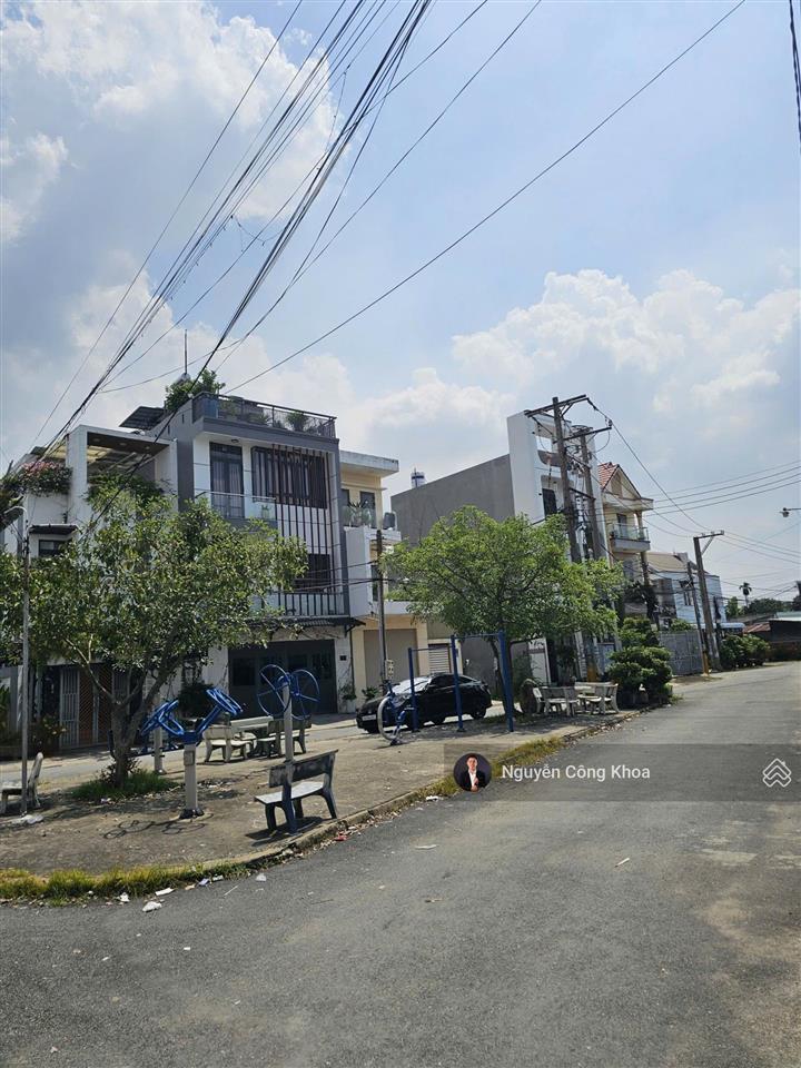 Bán nhà 1t1l hoàn công, gara ô tô, 3 phòng ngủ, gần công viên cây sung, p. biên hòa, tp. đồng nai