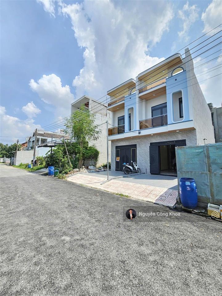 Bán nhà 1t1l hoàn công, gara ô tô, 3 phòng ngủ, gần công viên cây sung, p. biên hòa, tp. đồng nai