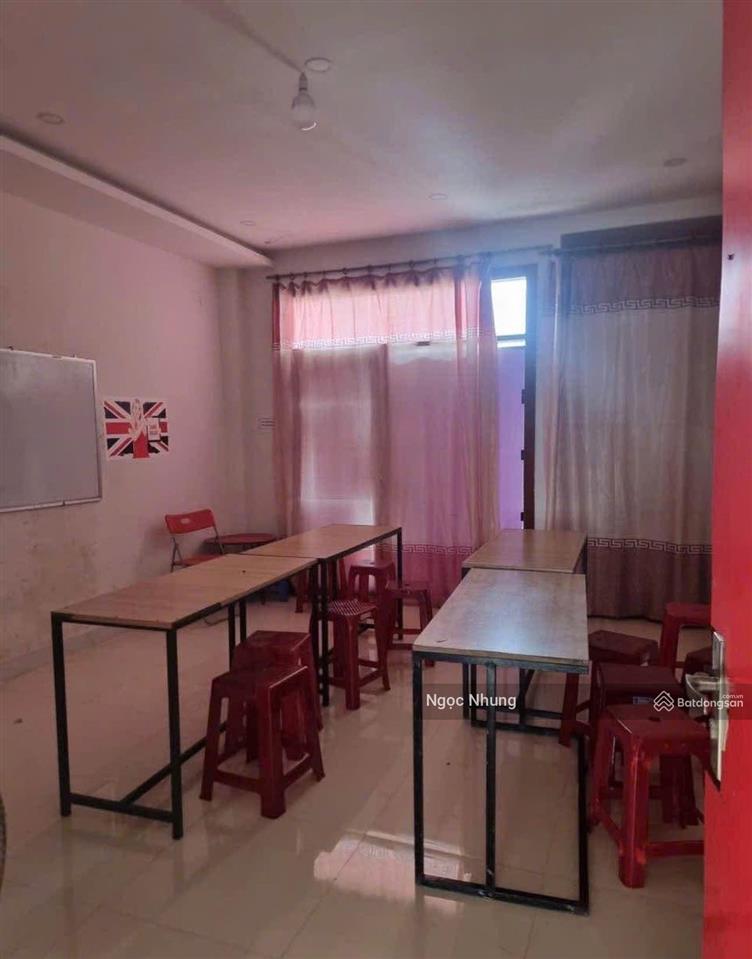 Nhà 4 tầng hồ tùng mậu cách biển 100m nhỉnh 10 tỷ rẻ nhất khu