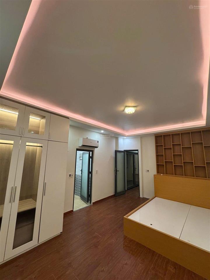 Bán nhà mt 13 nguyễn đức thiệu  p di an tphcm
mặt tiền đường nhựa  ngang 6. full nội thất