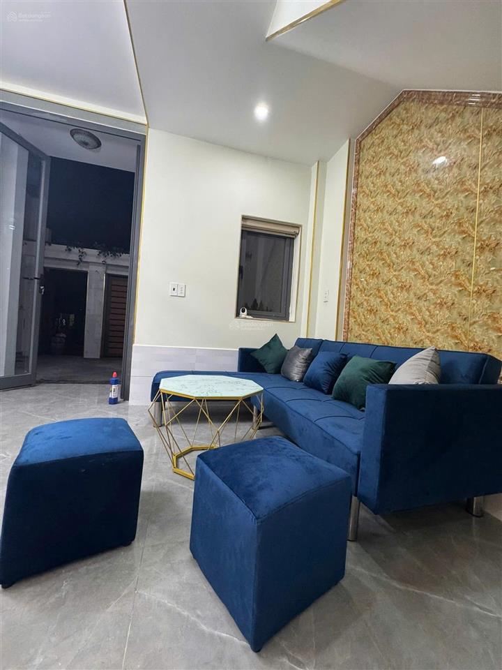 Bán nhà mt 13 nguyễn đức thiệu  p di an tphcm
mặt tiền đường nhựa  ngang 6. full nội thất