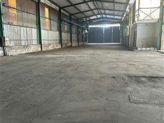 Cho thuê kho phường tân đông hiệp, 1250m2, kiên cố, xe tải ra vào thoải mái