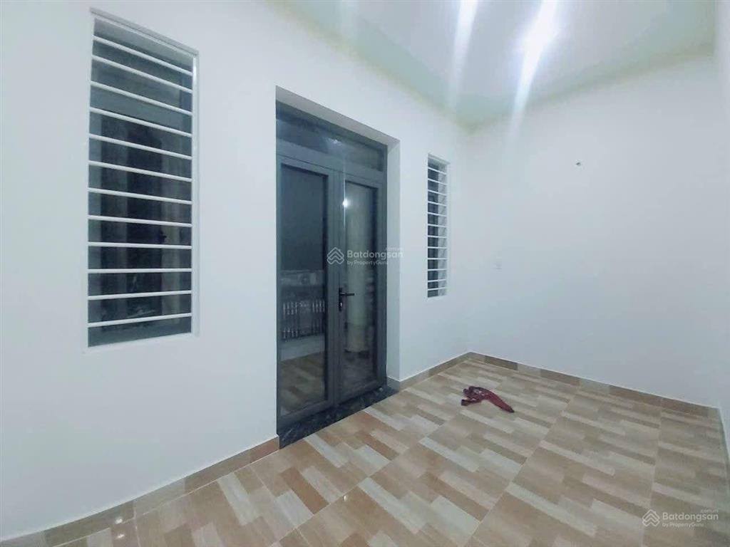 Nhà lầu cần bán tại kdc bửu hòa, biên hòa  ngay 0917 911 *** lvcc