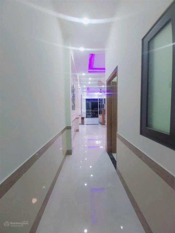 Nhà lầu cần bán tại kdc bửu hòa, biên hòa  ngay 0917 911 *** lvcc