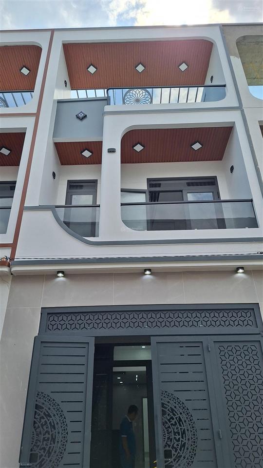 Cần bán nhà lầu mới xây tại kdc hóa an, biên hòa,  0917 911 *** lvcc