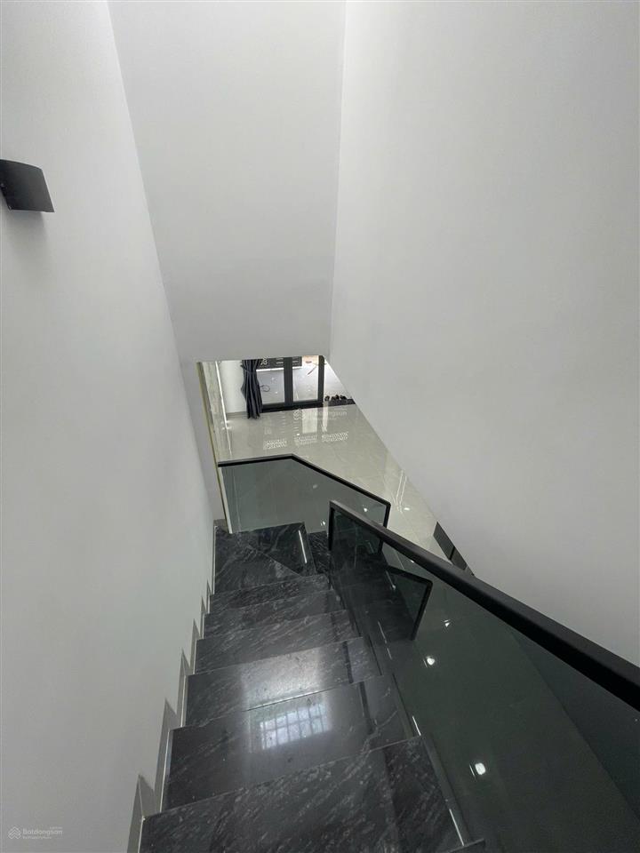 Cần bán nhà lầu mới xây tại kdc hóa an, biên hòa,  0917 911 *** lvcc
