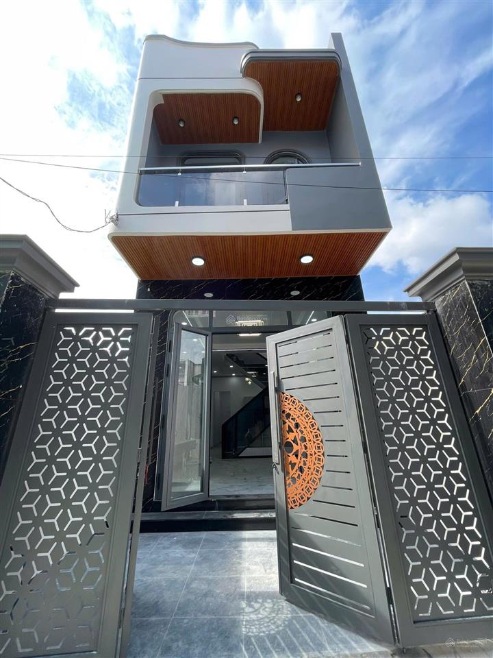 Cần bán nhà mới xây tại kdc bửu hòa biên hòa.
