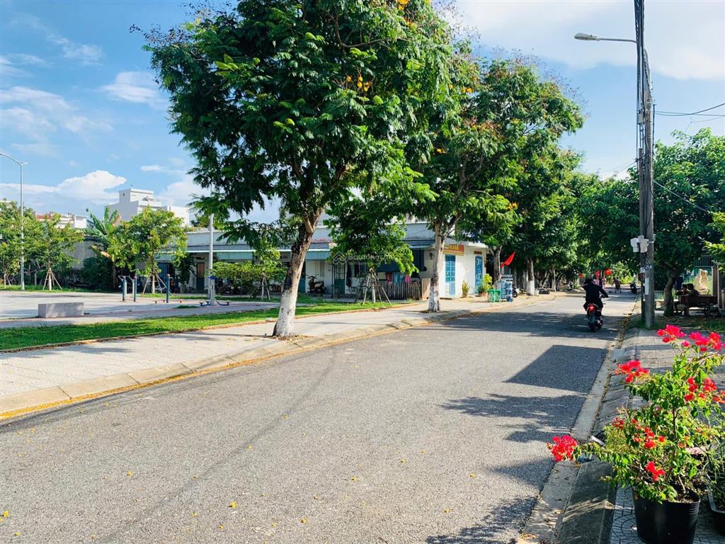 Bán nhanh lô đất 101,3m2 đường bát nàn công chúa, gần công viên  khu biển tân trà  giá tốt