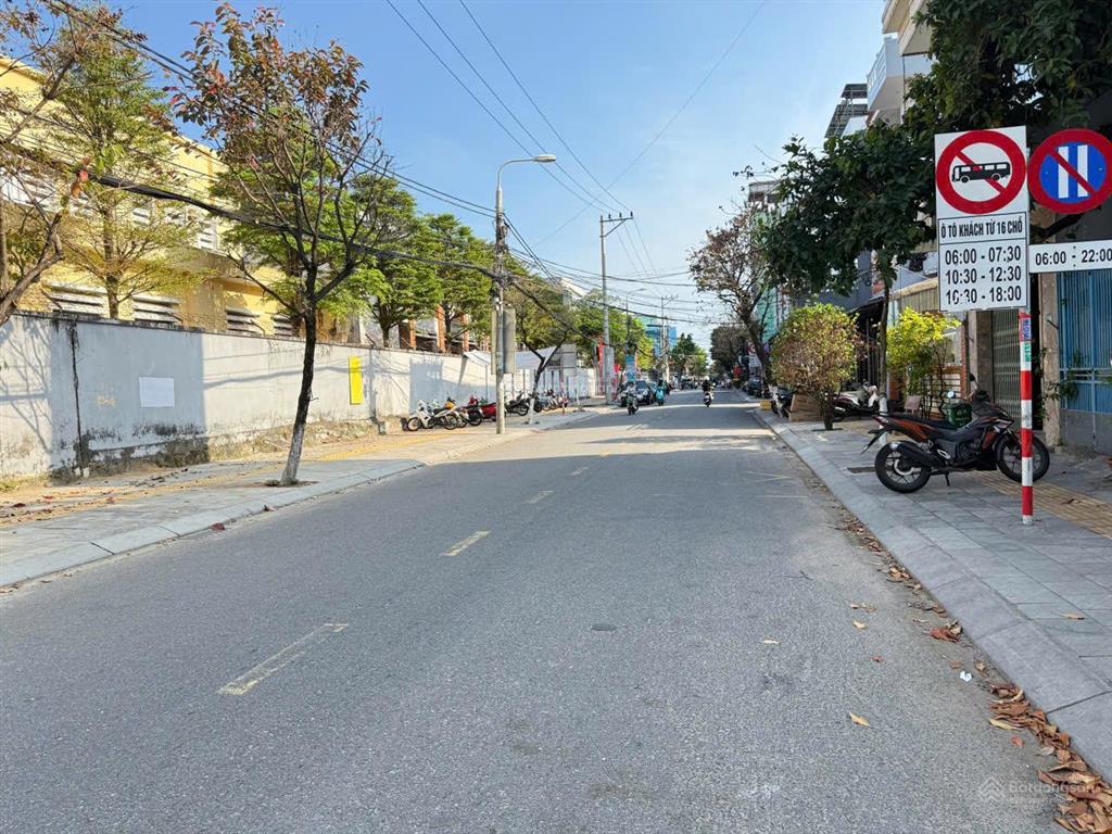 Lô đất đẹp 113m2 ngang 5,7m kiệt oto 5m phạm cự lượng sát ngay cầu rồng, gần biển mỹ khê