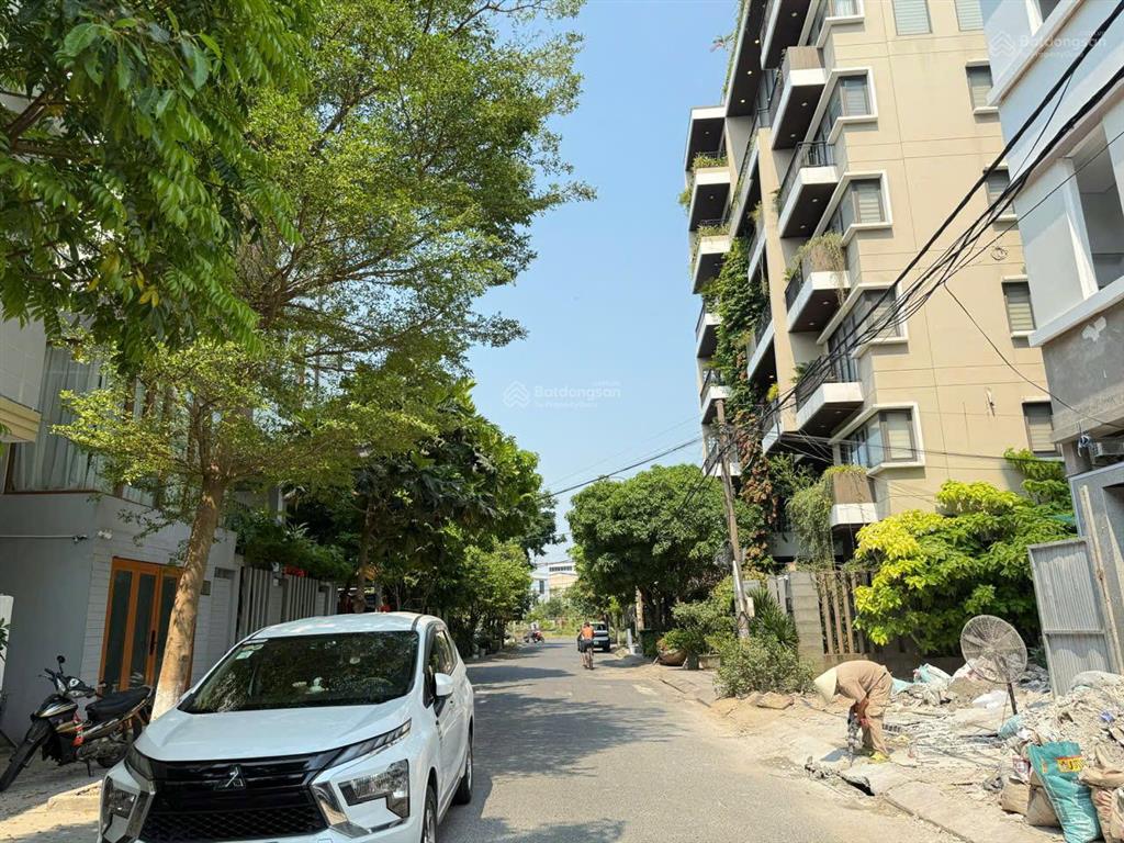 Lô đất đẹp 2 mặt tiền trước sau đường lê thước, gần công viên hồ nghinh  biển mỹ khê gía đầu tư