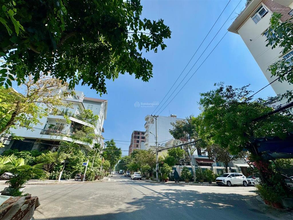Bán 2 lô liền kề 180m² kẹp cống 3 mặt thoáng đường lê tấn toán ra biển mỹ khê 500m  giá rẻ