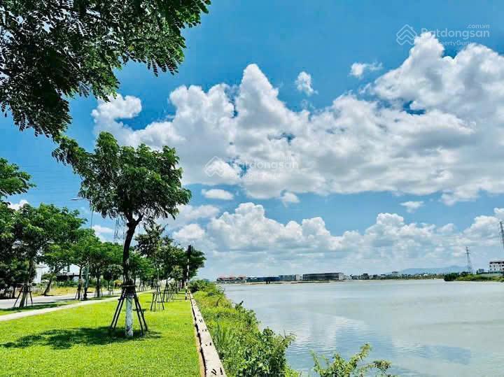 Cần tiền bán nhanh cặp đất 200m2 đường giang châu 1 sát sông hàn, nam việt á giá rẻ nhất thị trường